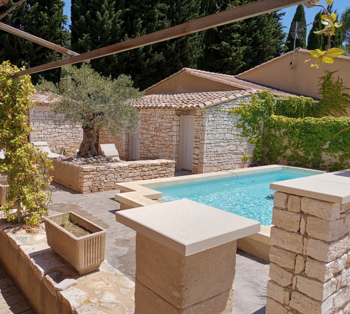 VILLA 4